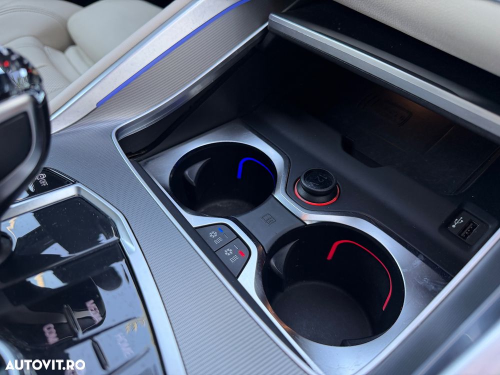 BMW X6 - 32