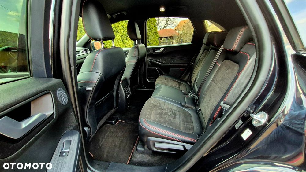 Ford Kuga 2.5 Duratec PHEV ST-LINE X - 21