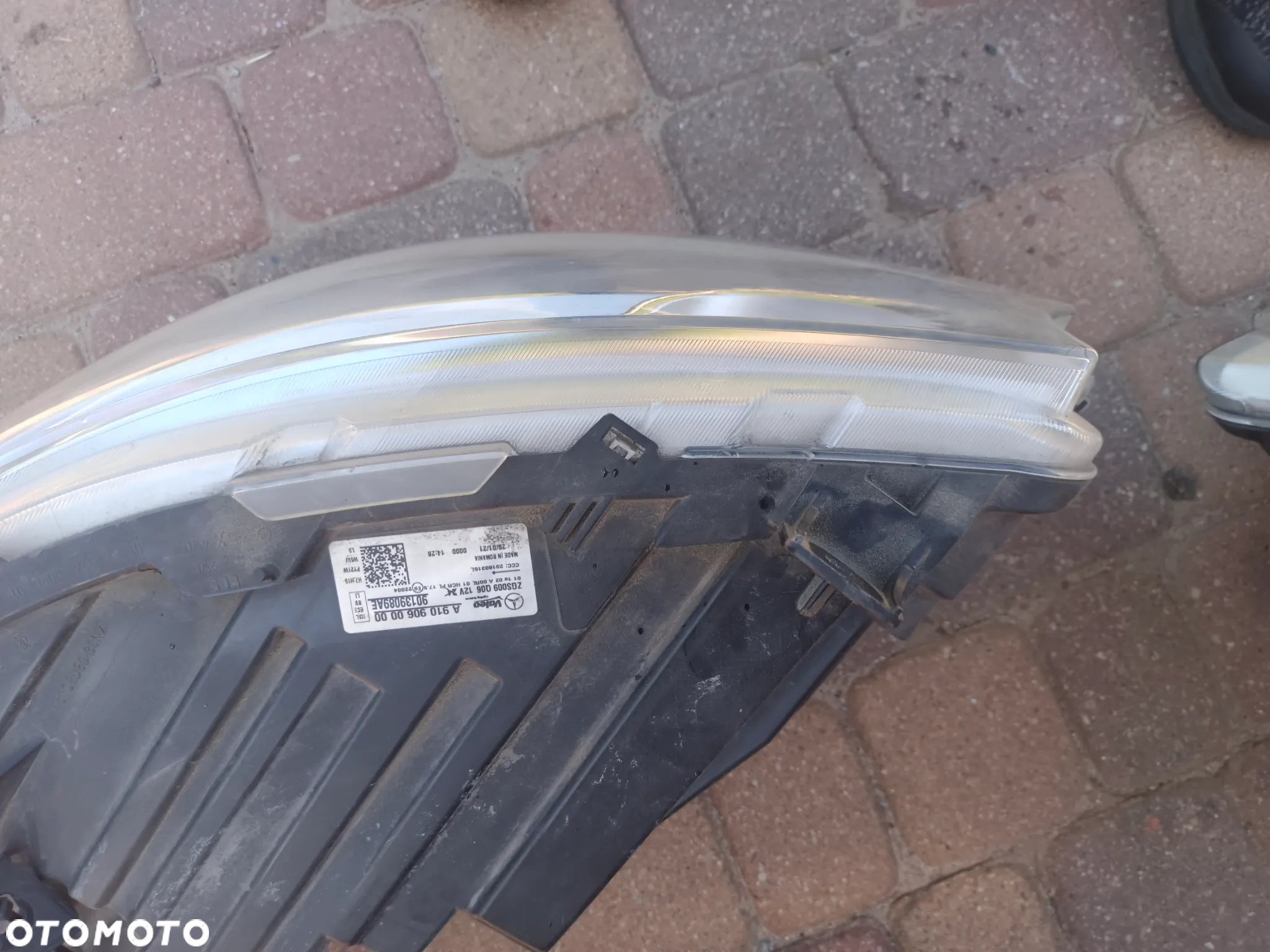 Mercedes sprinter w 907 w 910 Sprinter lampa lewa prawa przód przednia - 2
