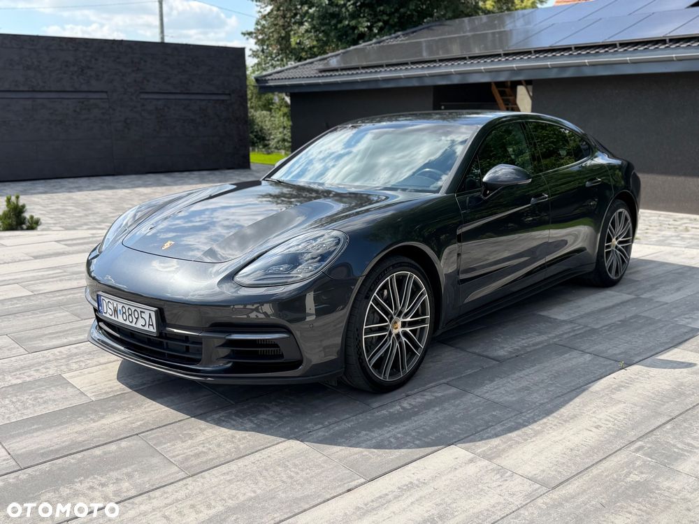 Porsche Panamera 4S Diesel - 1