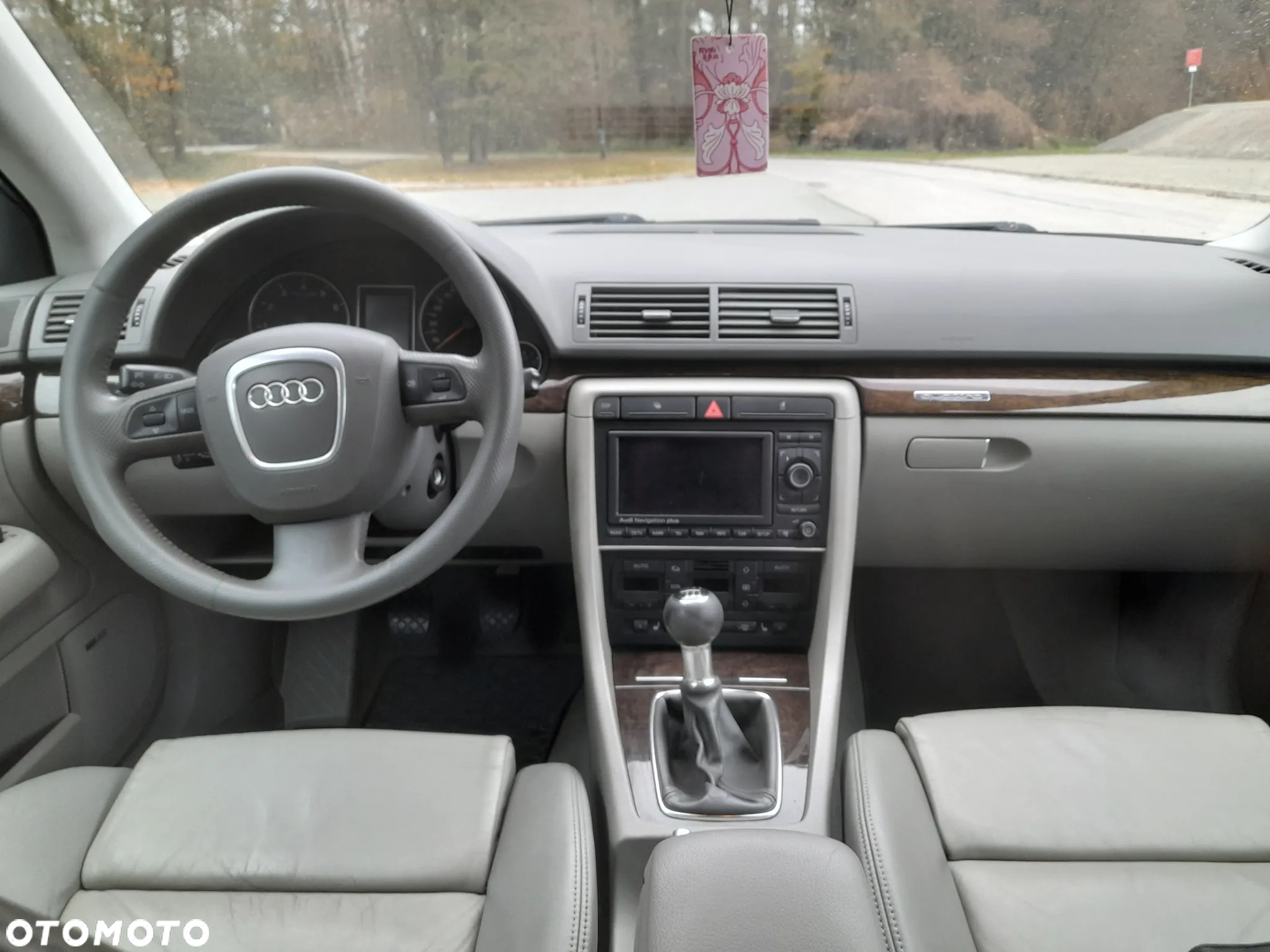 Audi A4 1.8 T quattro - 17
