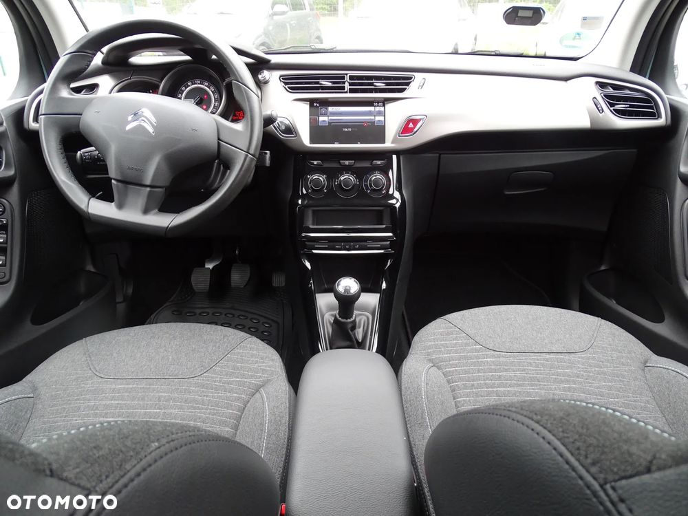 Citroën C3 Pure Tech (VTi) 82 Exclusive - 18