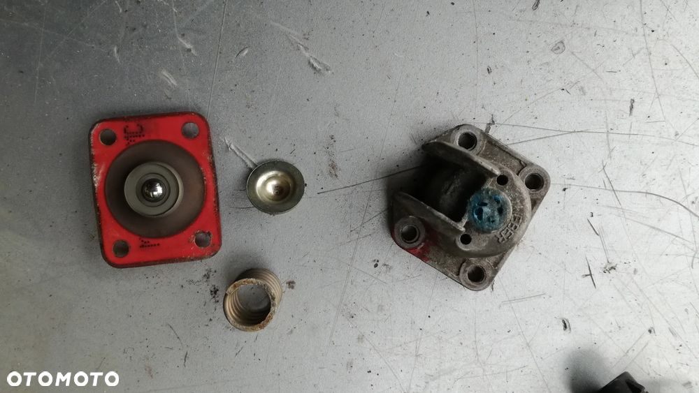 czujnik powietrza wiązka kostka mębrana uszczelka śruba nastawnik przepustnicy wtrysku przepustnica korpus wtryskiwacza seicento cinQuecento sporting punto I panda I doblo I palio siena - 19