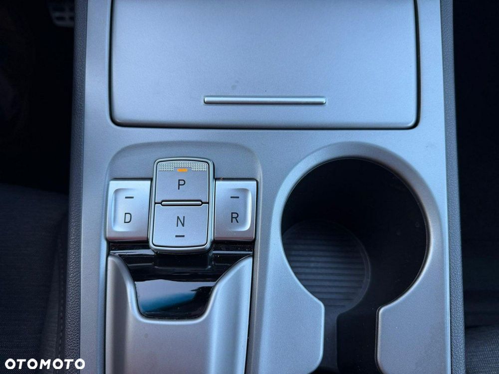 Hyundai Kona 39kWh Executive - 27