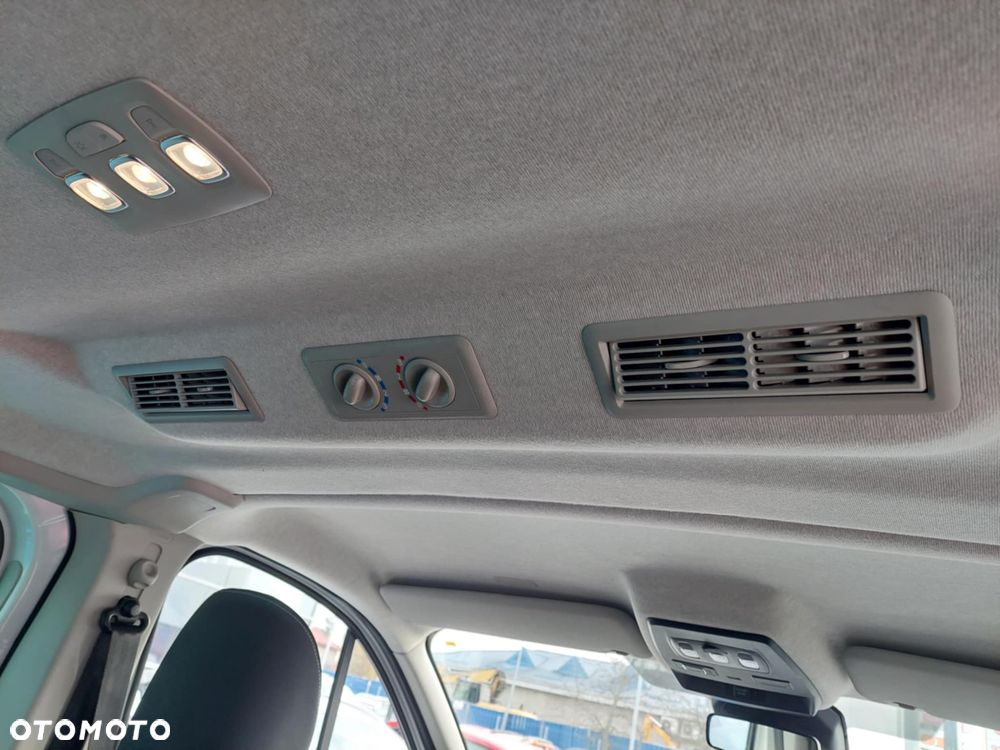 Renault Trafic - 8