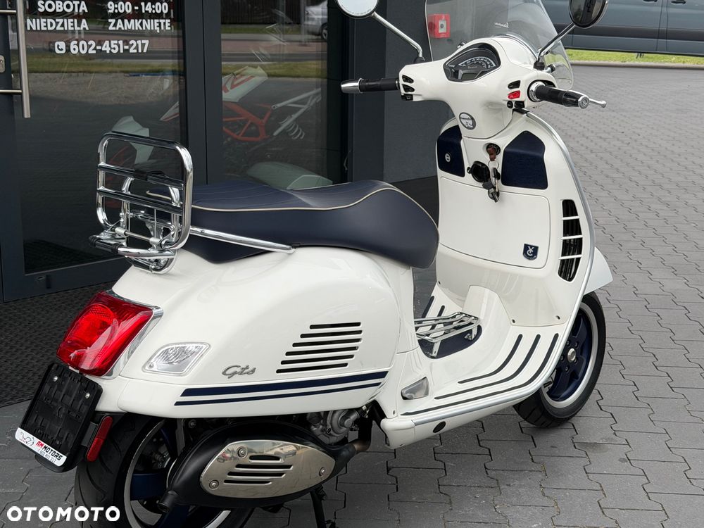 Vespa GTS - 5