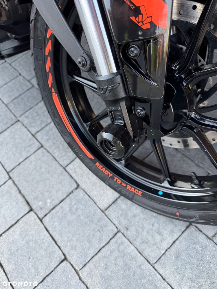 KTM Duke 125 - 9