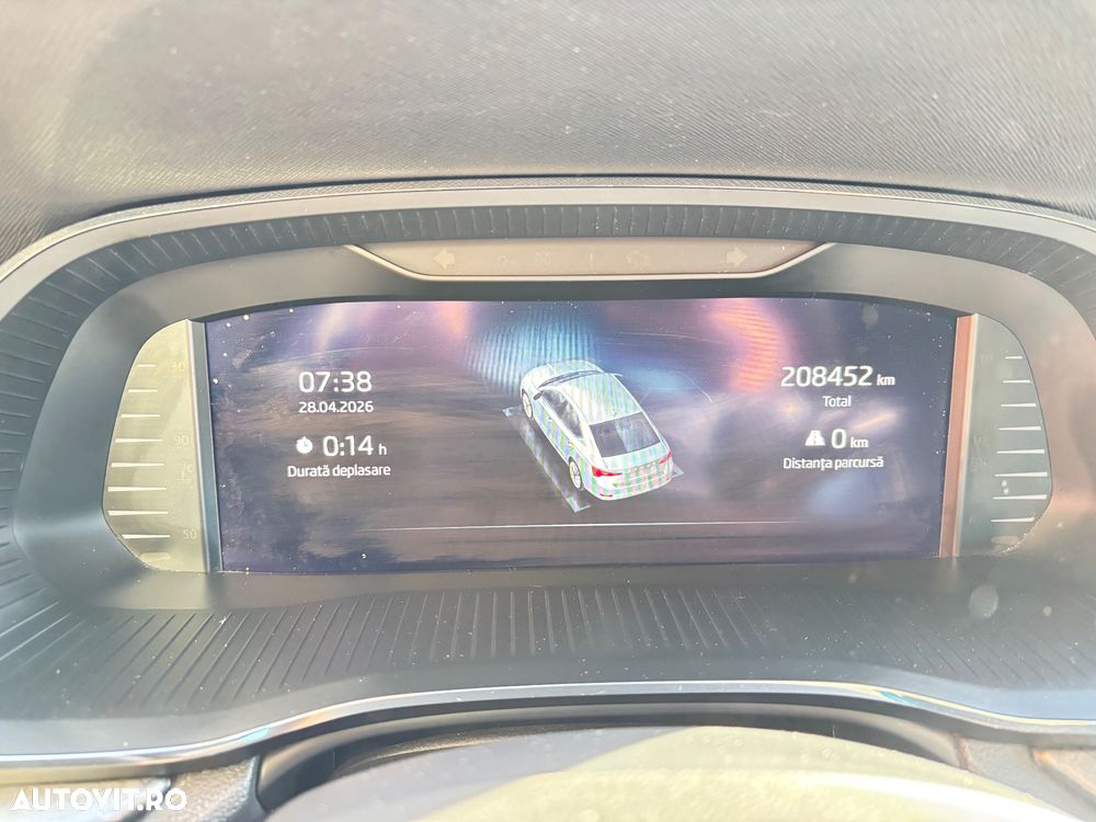 Skoda Octavia 2.0 TDI DSG Style - 25