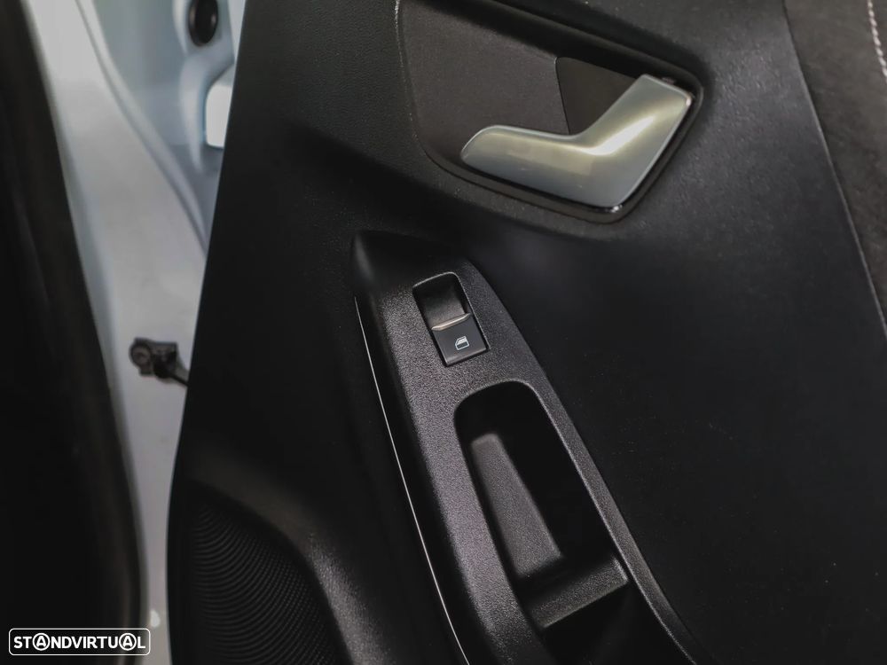 Ford Puma 1.0 EcoBoost Hybrid ST-LINE X - 28