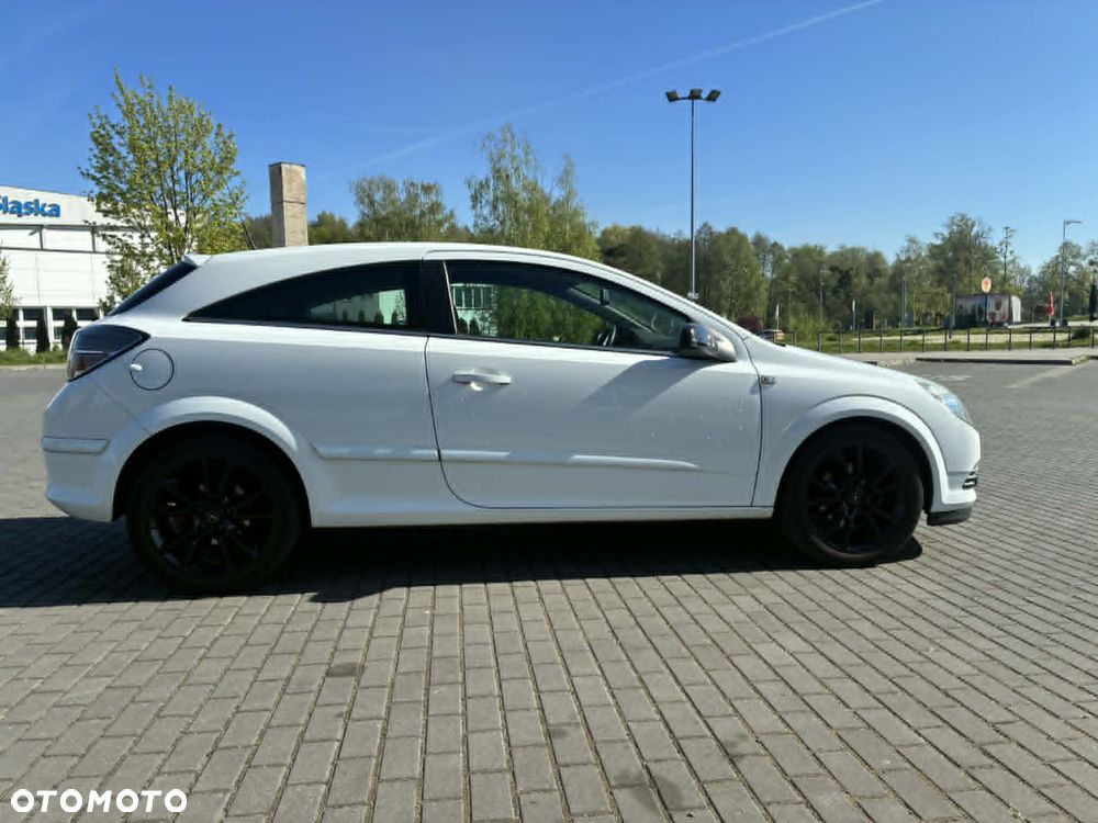 Opel Astra - 4