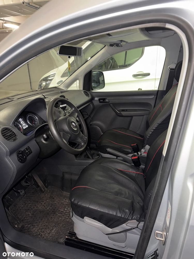 Volkswagen Caddy - 9