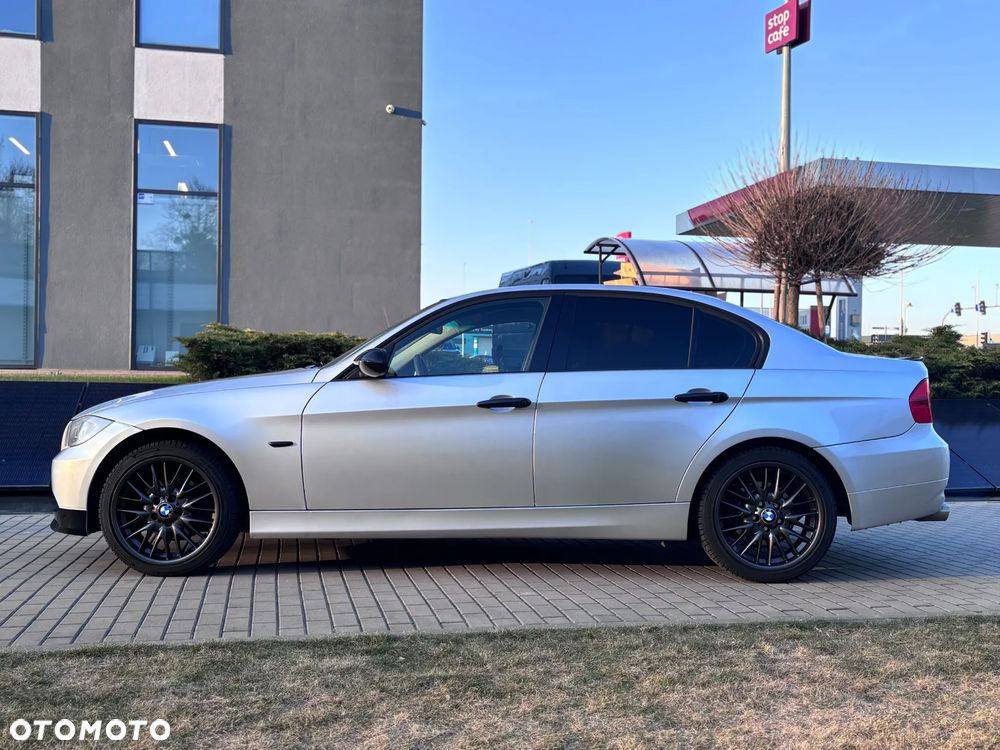 BMW Seria 3 320d - 6