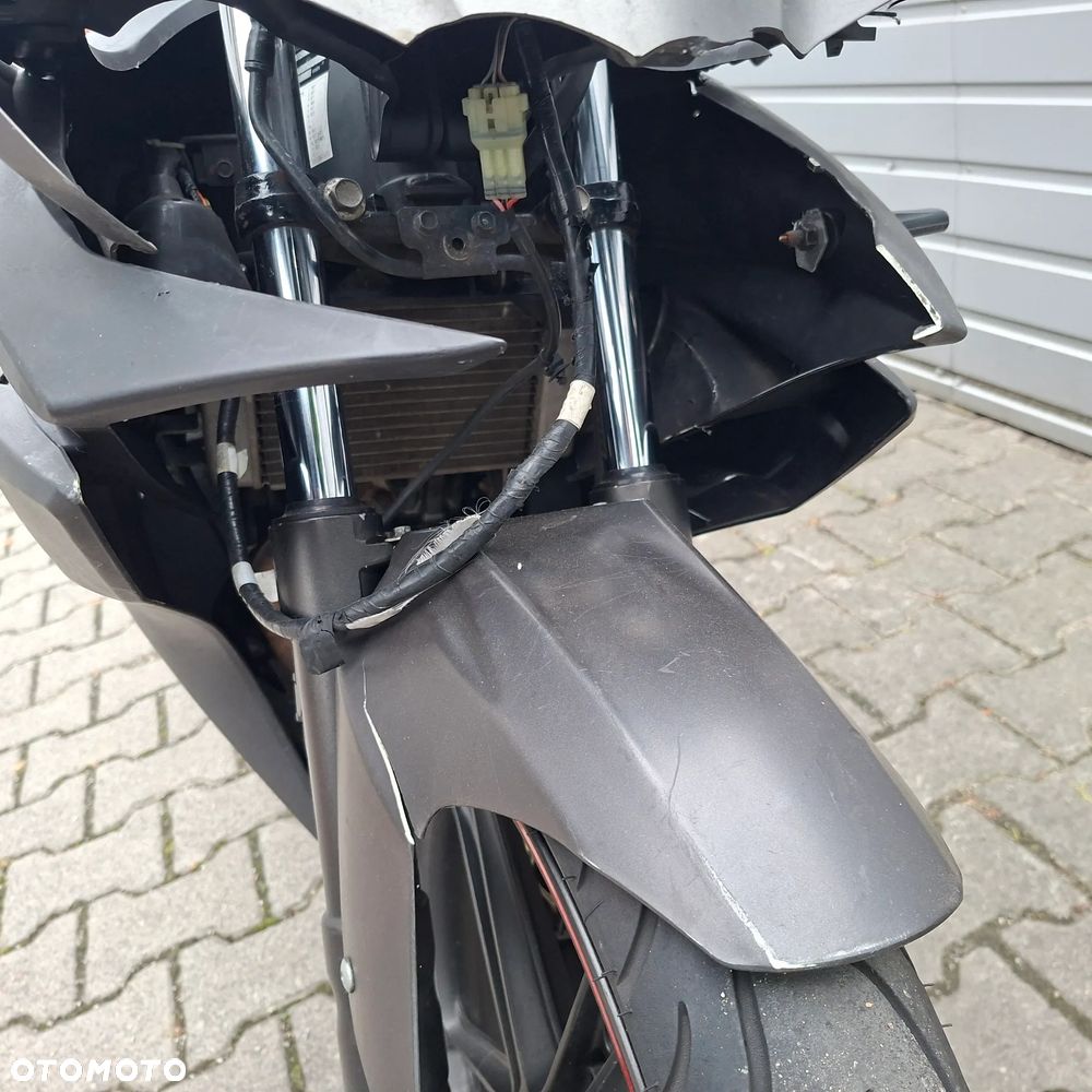 Yamaha R125 - 7