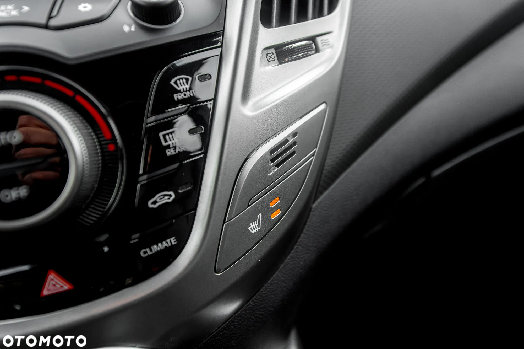 Hyundai Veloster 1.6 GDI Premium - 29