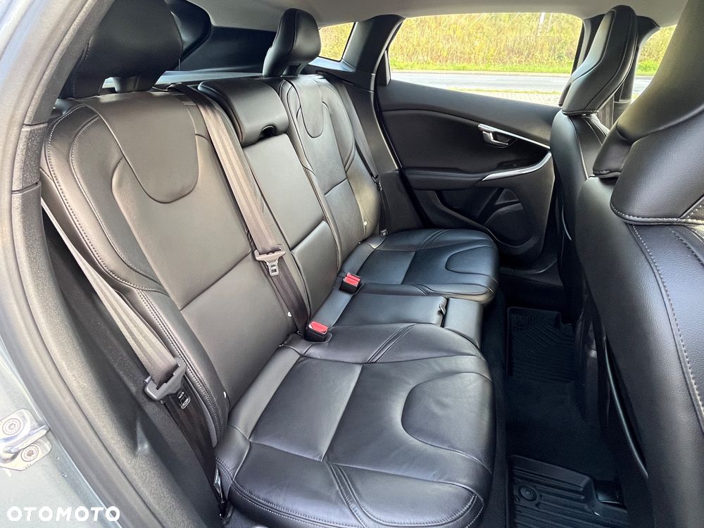 Volvo V40 T3 Drive-E Inscription - 13