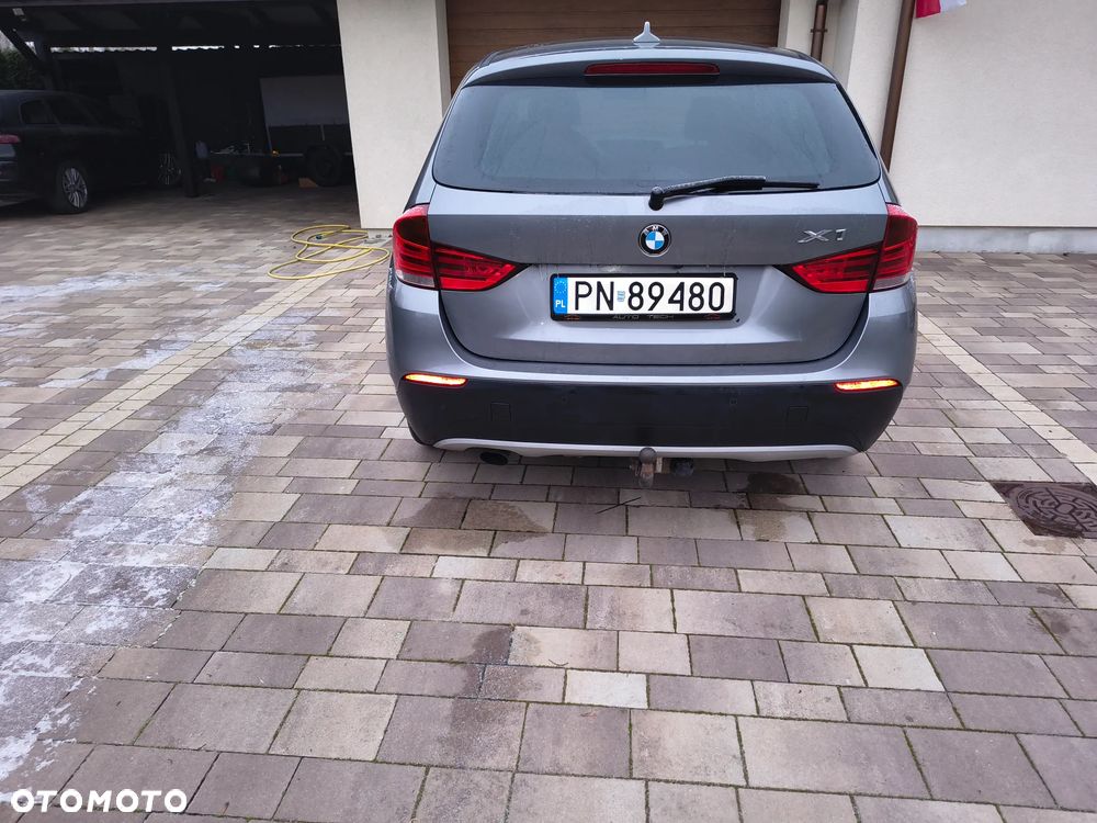 BMW X1 sDrive18i xLine - 4