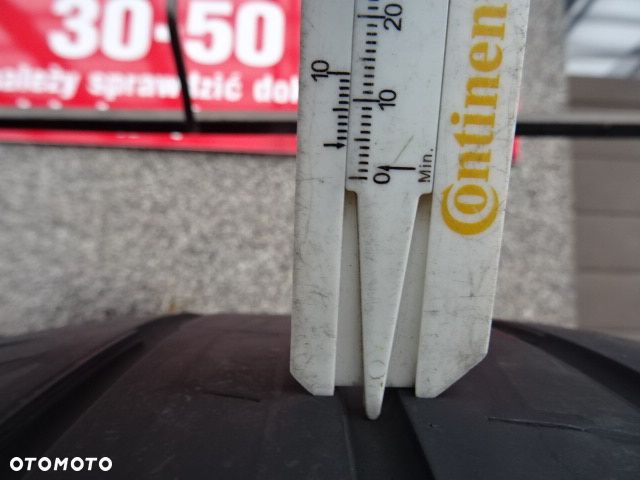 225/55/R17C 109/107T Continental Van Contact 200 - 7
