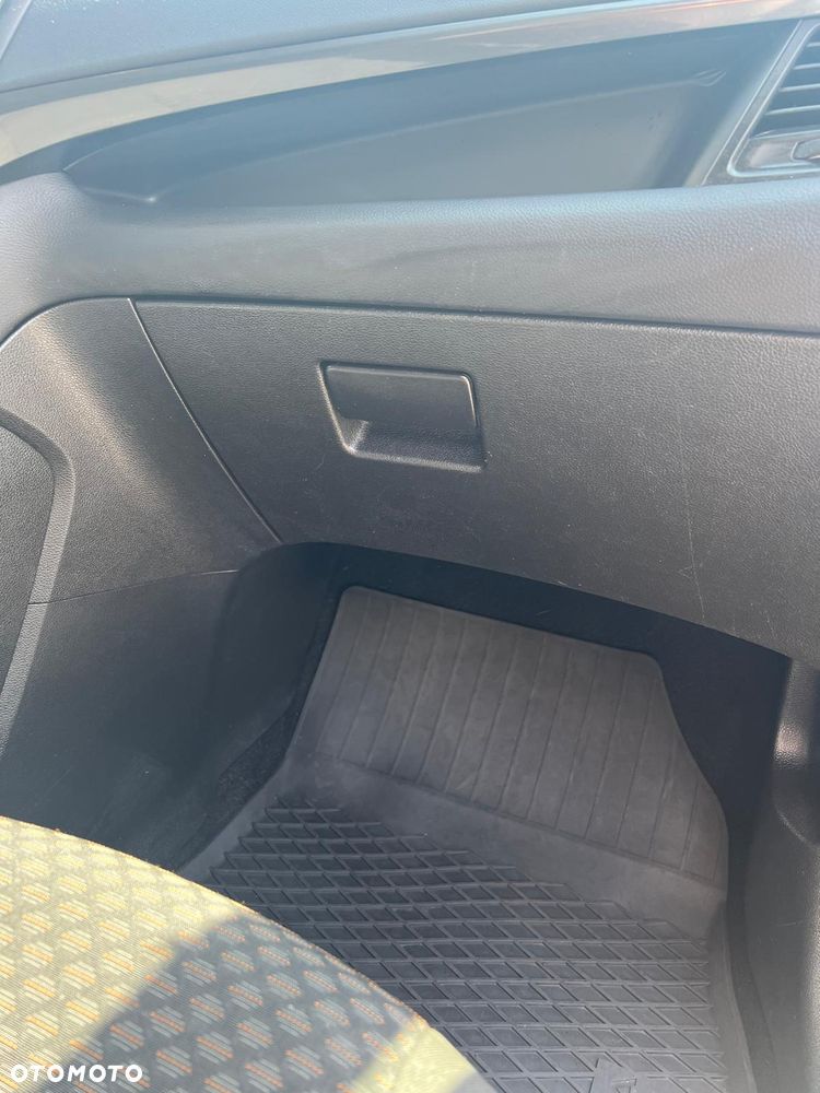 Opel Zafira - 28