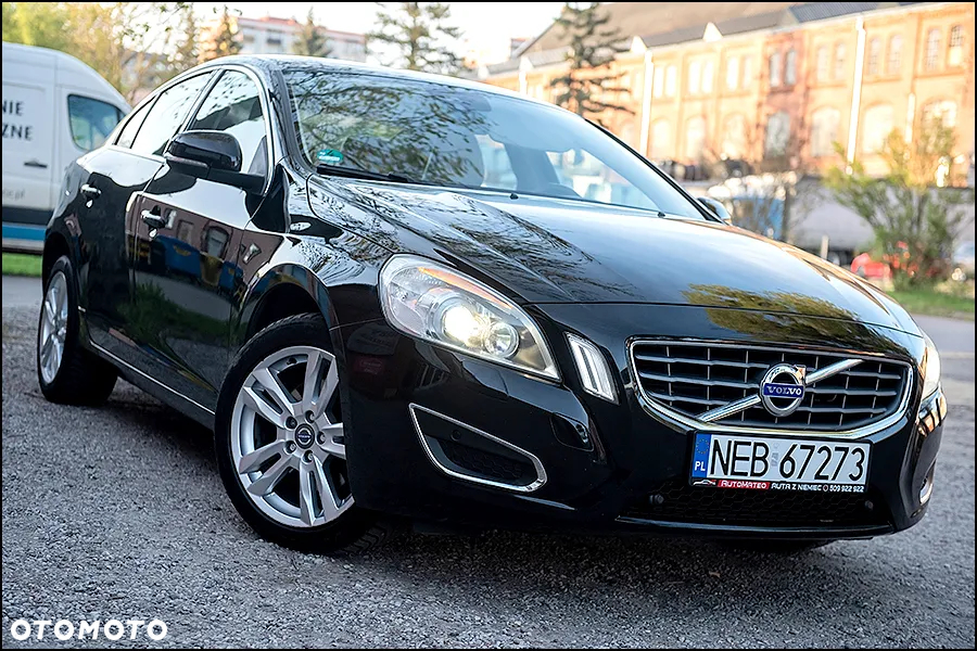 Volvo S60 - 2