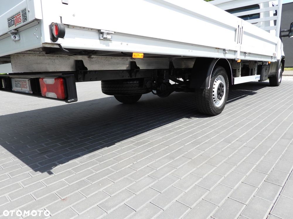 Iveco DAILY 35S16 SKRZYNIA 10 PALET TEMPOMAT KLIMATYZACJA  160KM - 17