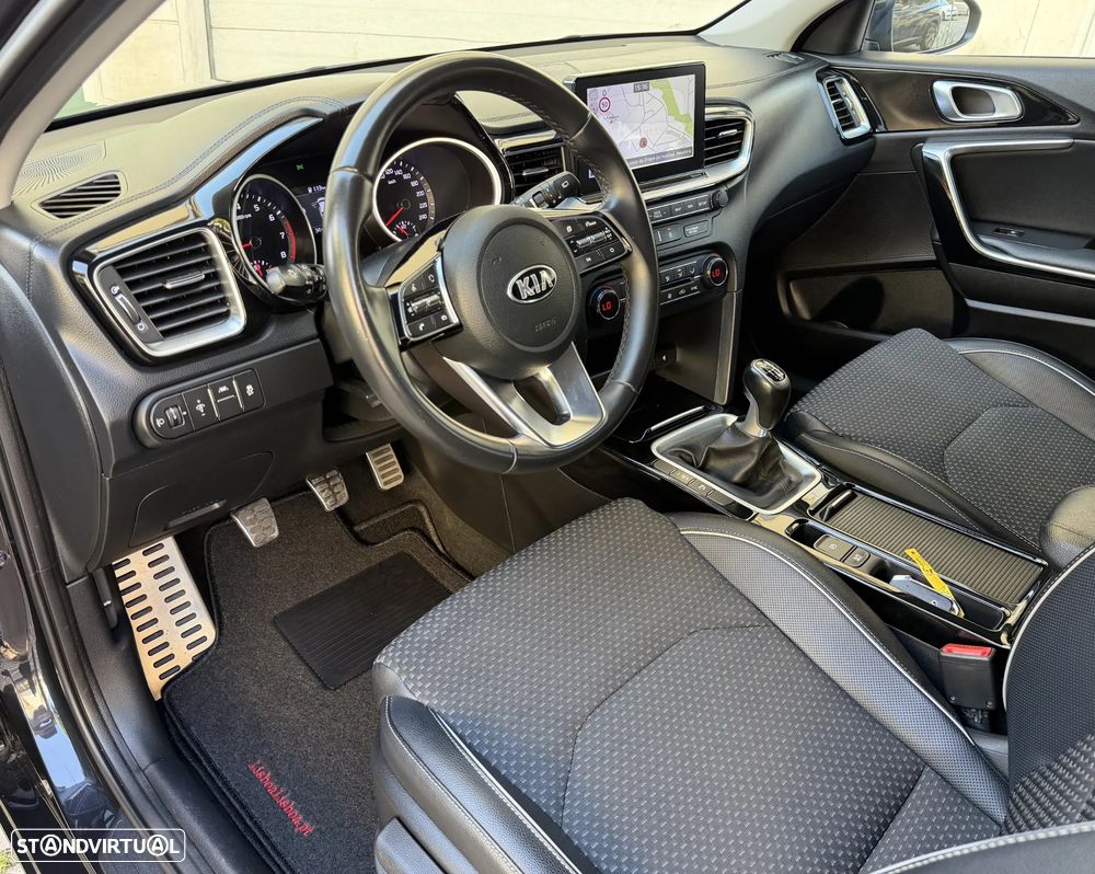 Kia Ceed SW 1.0 T-GDi TX+SRF - 12