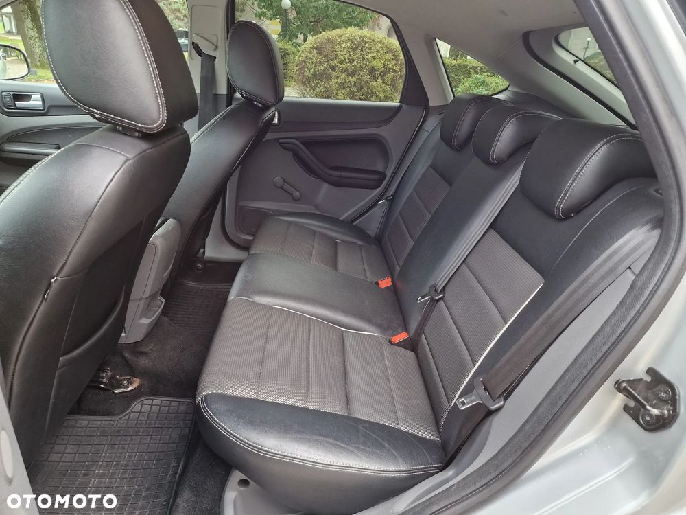 Ford Focus - 7