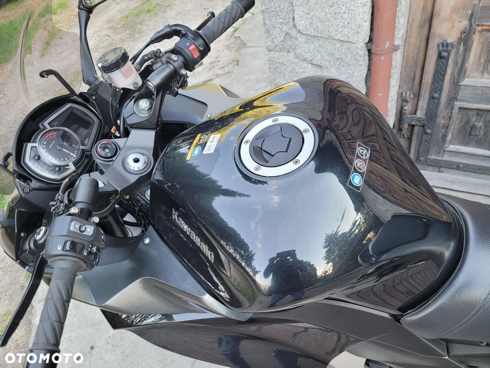 Kawasaki Ninja 1000 SX - 3