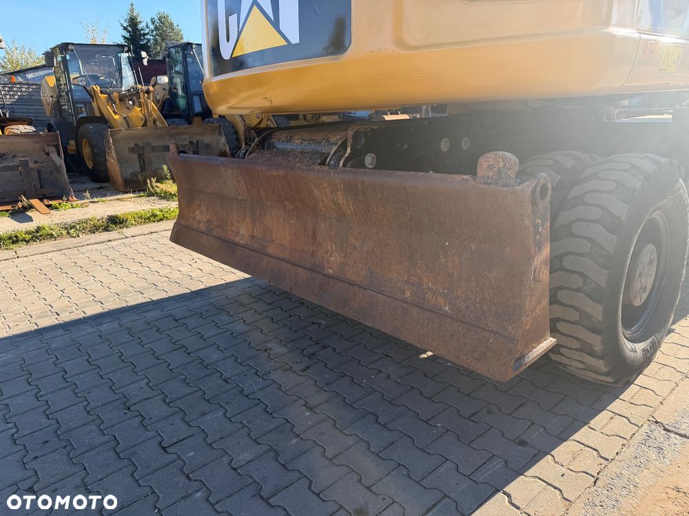 Caterpillar M316D - 16