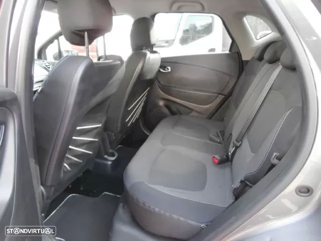 Renault Captur 1.5 dCi Exclusive - 21