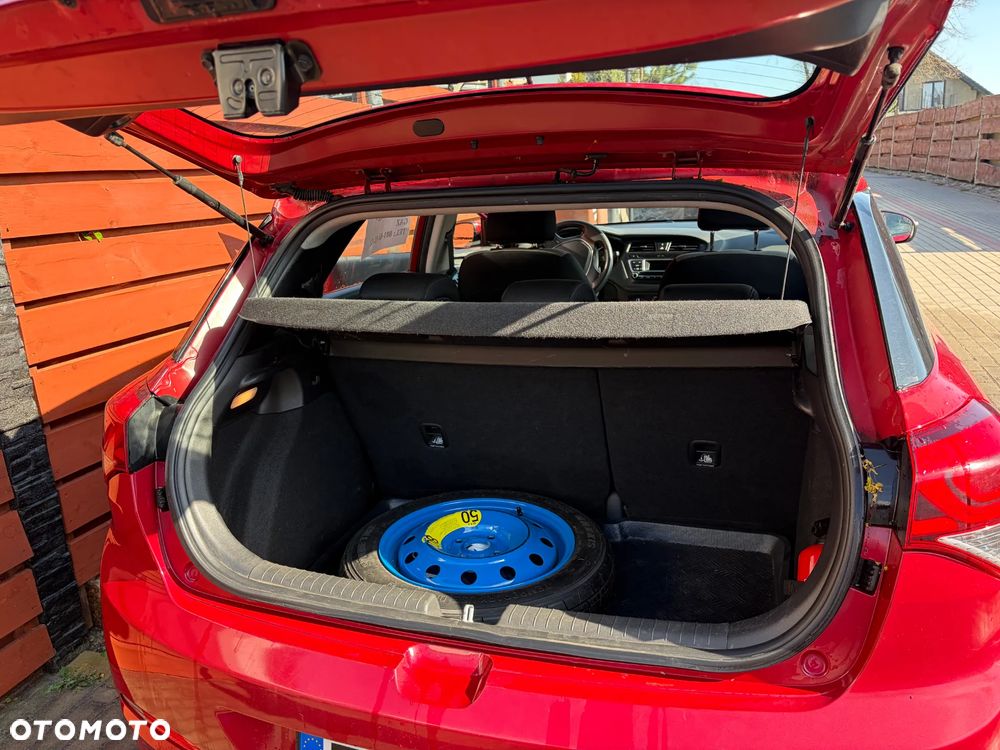 Hyundai i20 1.2 Classic Plus - 6