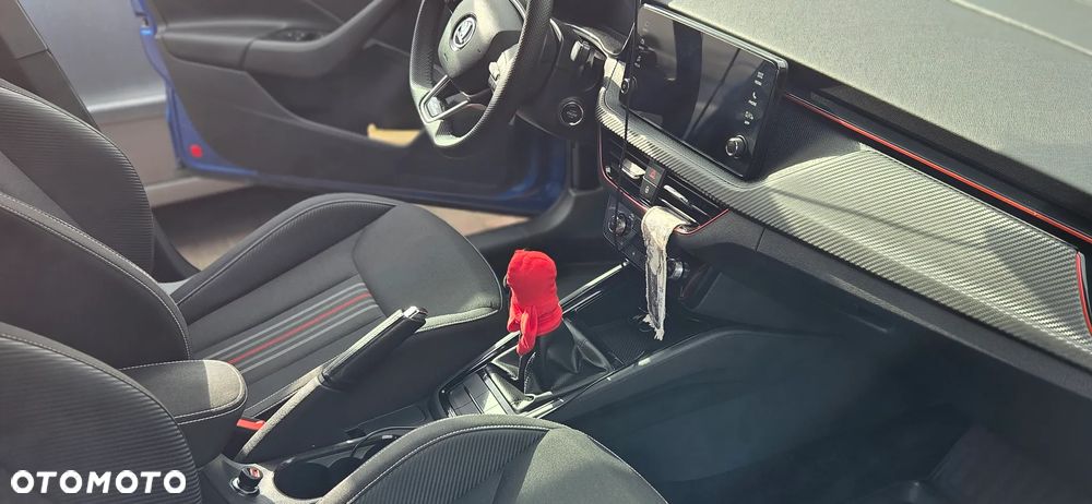 Skoda Kamiq 1.5 TSI Monte Carlo - 17