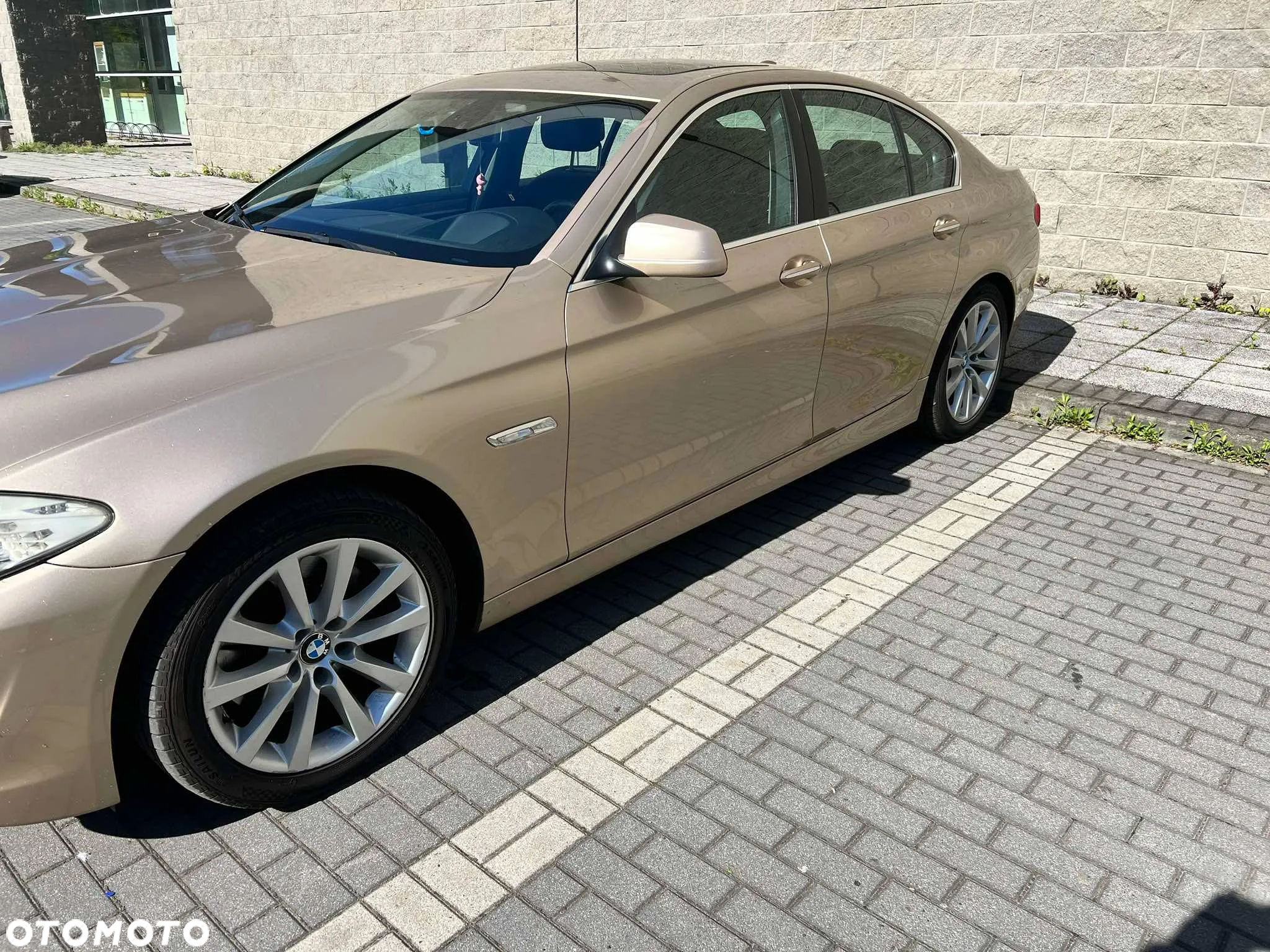 BMW Seria 5 525d - 2
