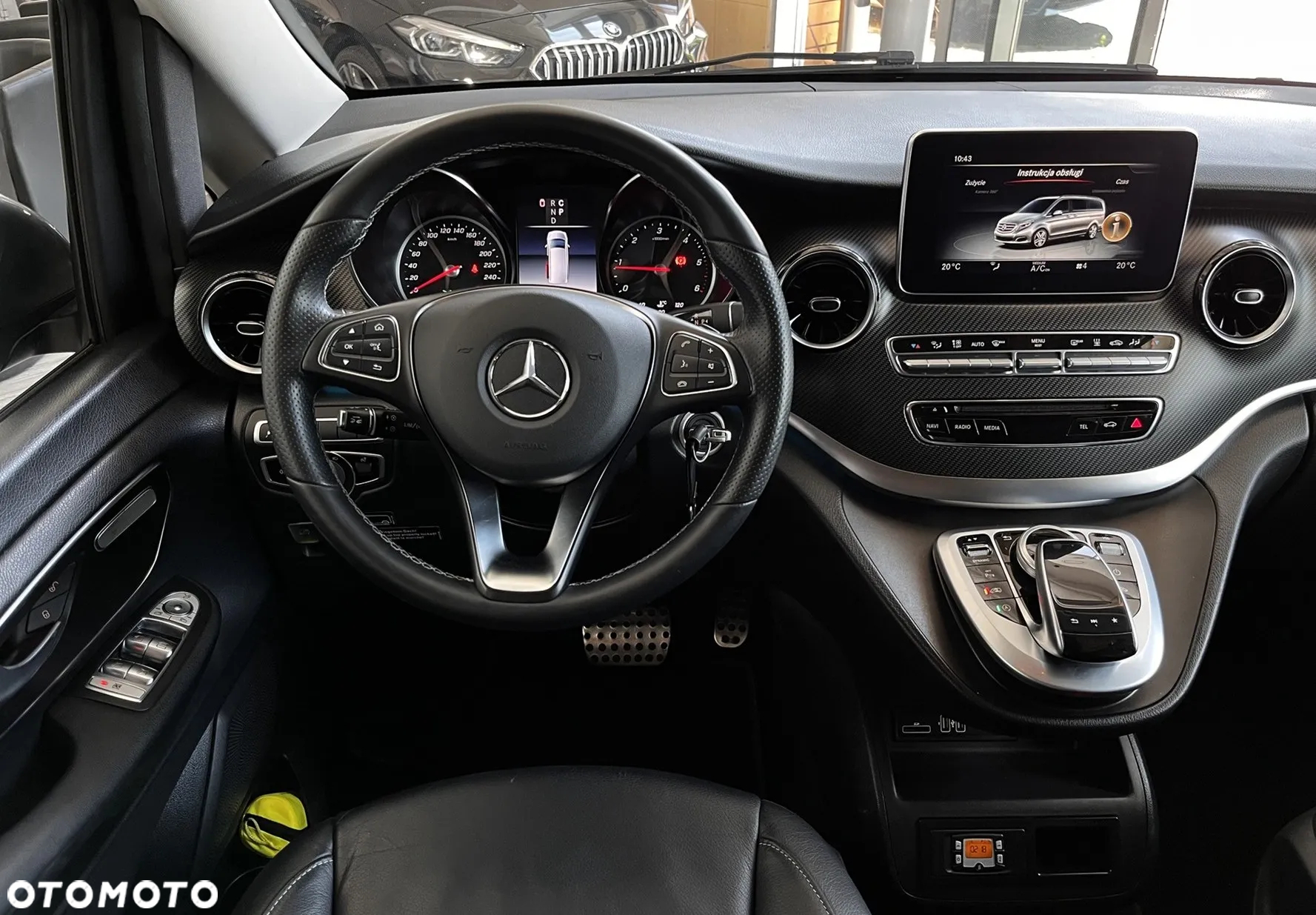 Mercedes-Benz Klasa V 300 d 4-Matic Avantgarde 9G-Tronic (d³ugi) - 16