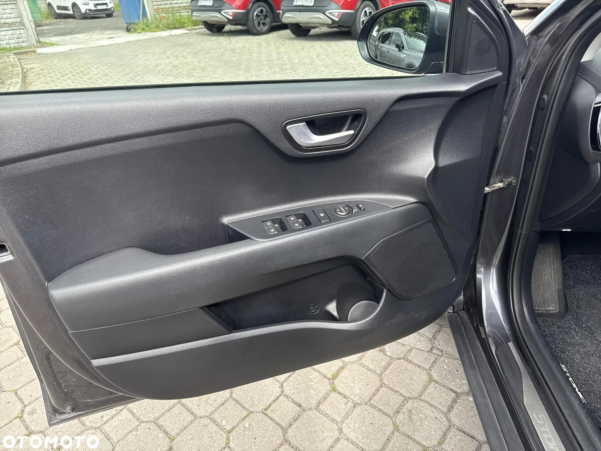 Kia Stonic 1.0 T-GDI XL - 10