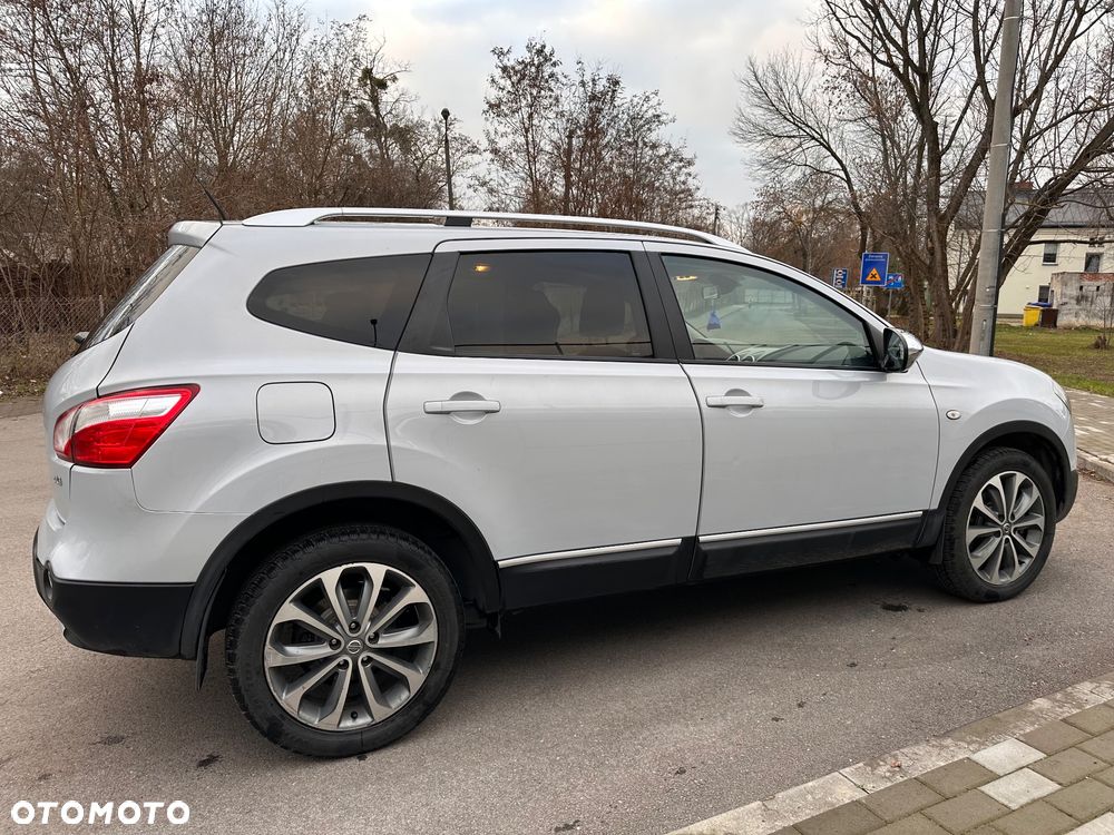 Nissan Qashqai+2 2.0 dCi DPF acenta - 4