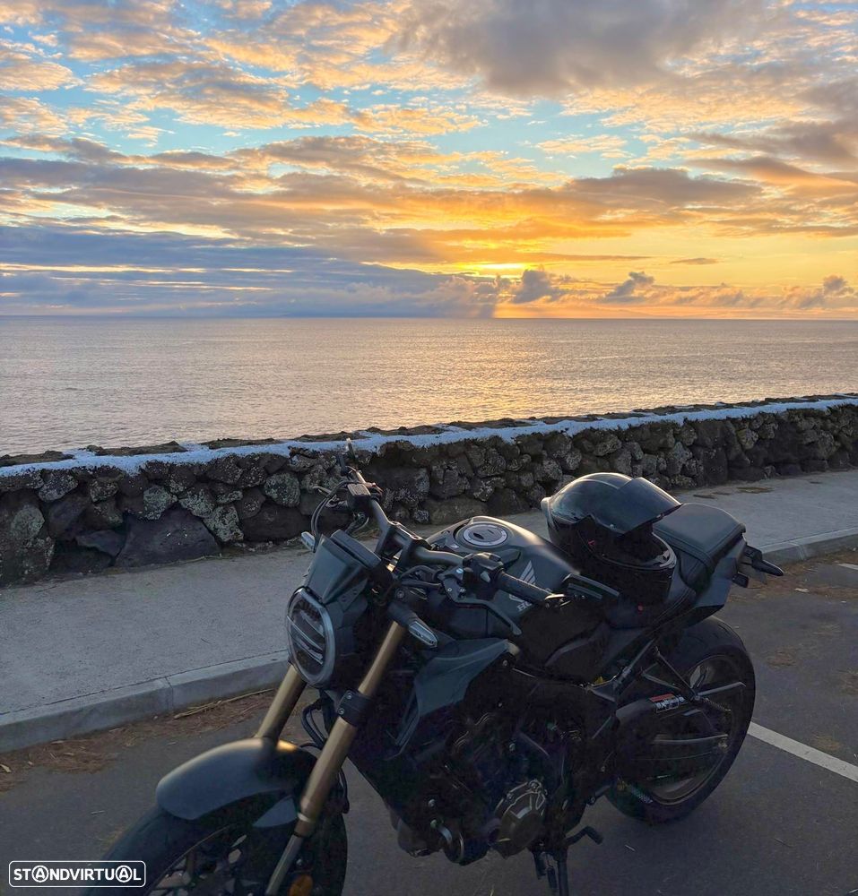 Honda CB - 2