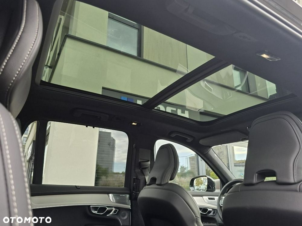Volvo XC 90 T8 AWD Plug-In Hybrid Ultra Black Edition 7os - 13