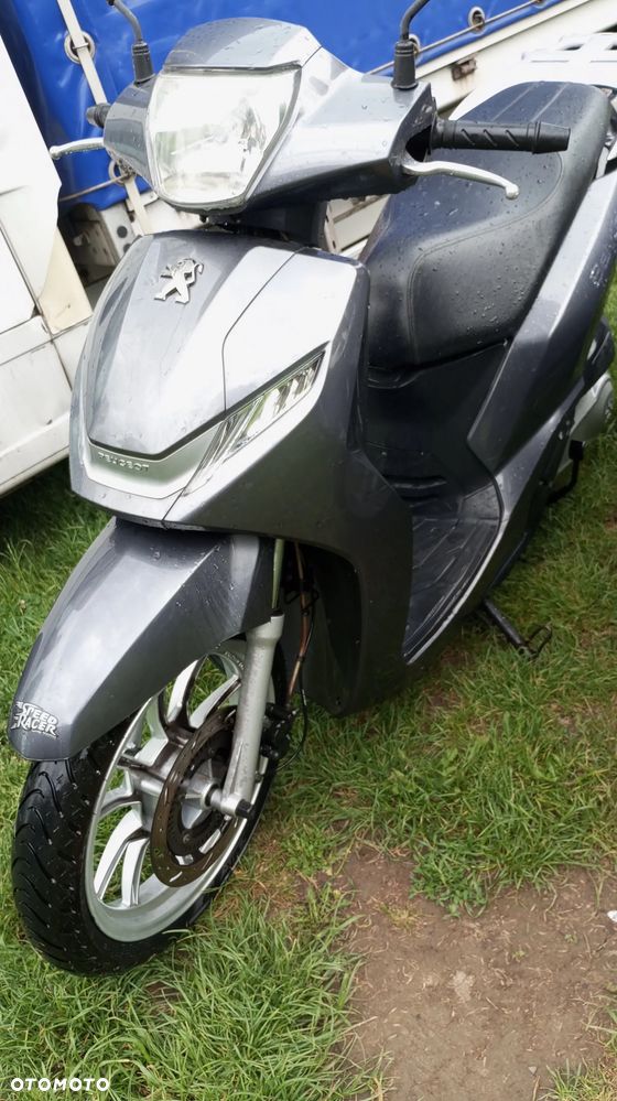 Piaggio Xevo - 18