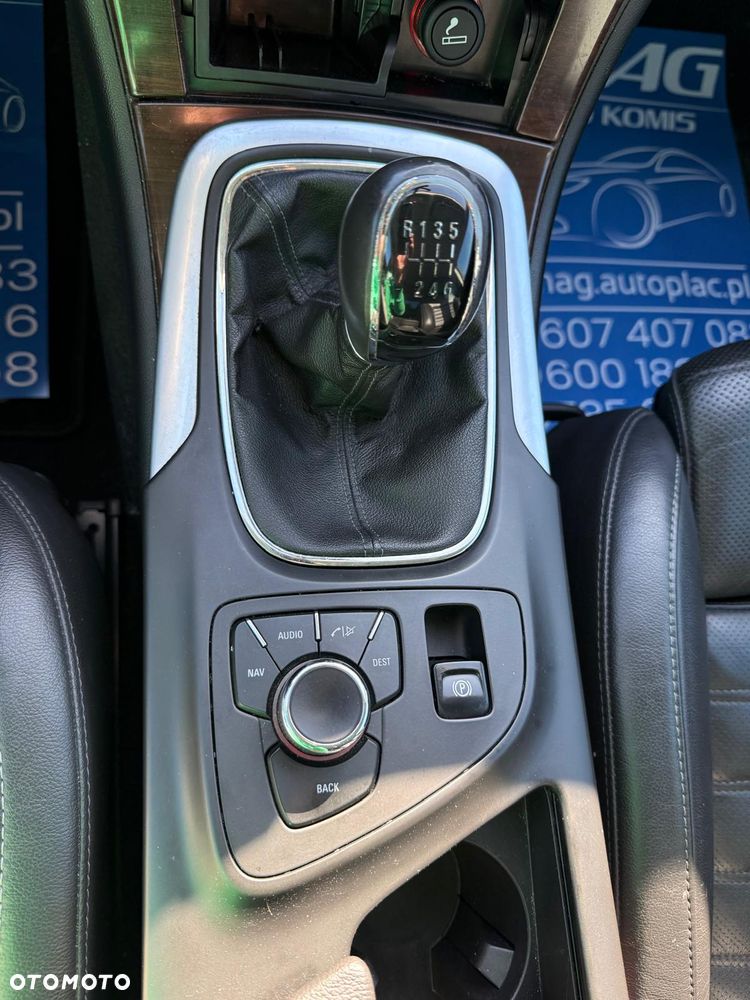Opel Insignia 2.0 Turbo Cosmo - 27