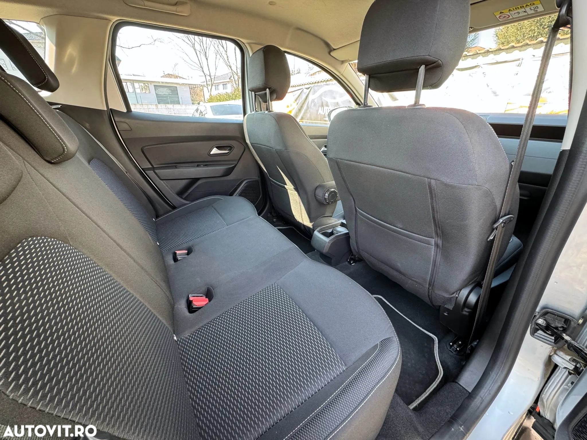 Dacia Duster TCe 100 Comfort - 8
