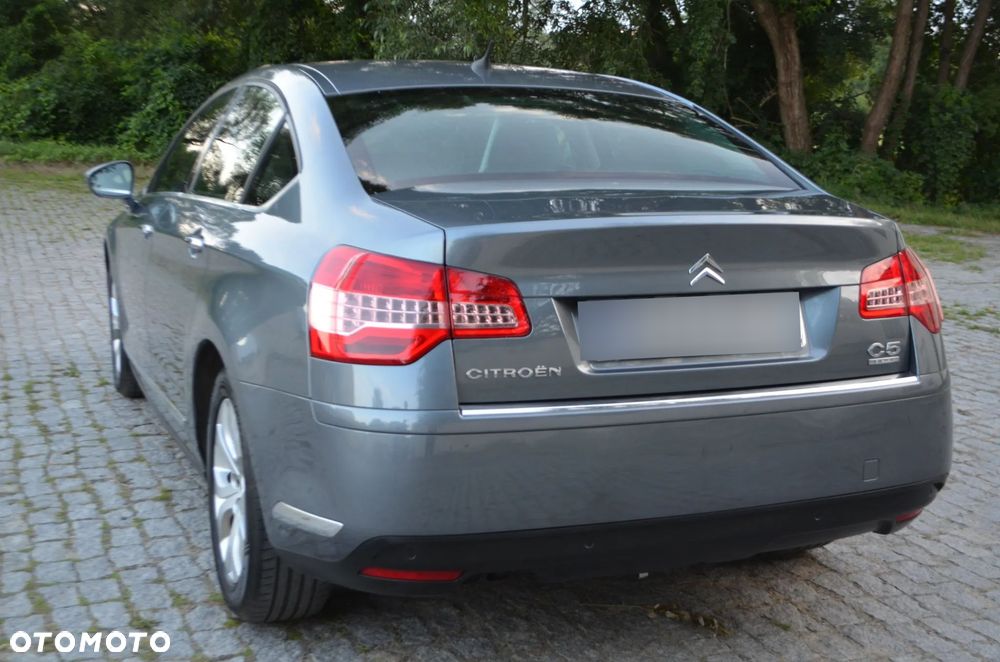 Citroën C5 HDi 135 Exclusive - 4