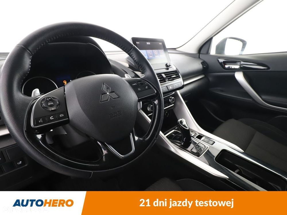 Mitsubishi Eclipse Cross - 11