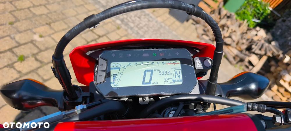 Honda CRF - 7