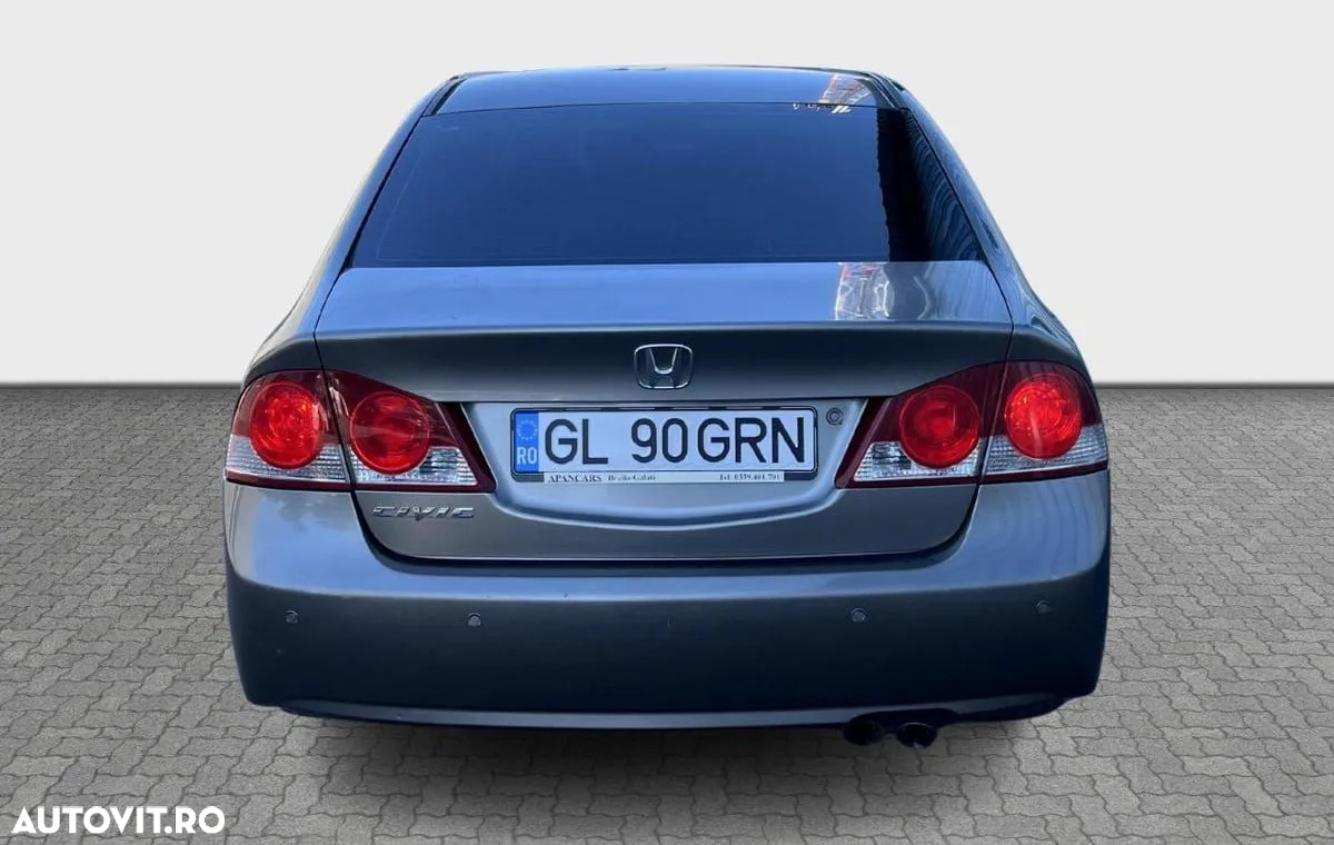Honda Civic - 10