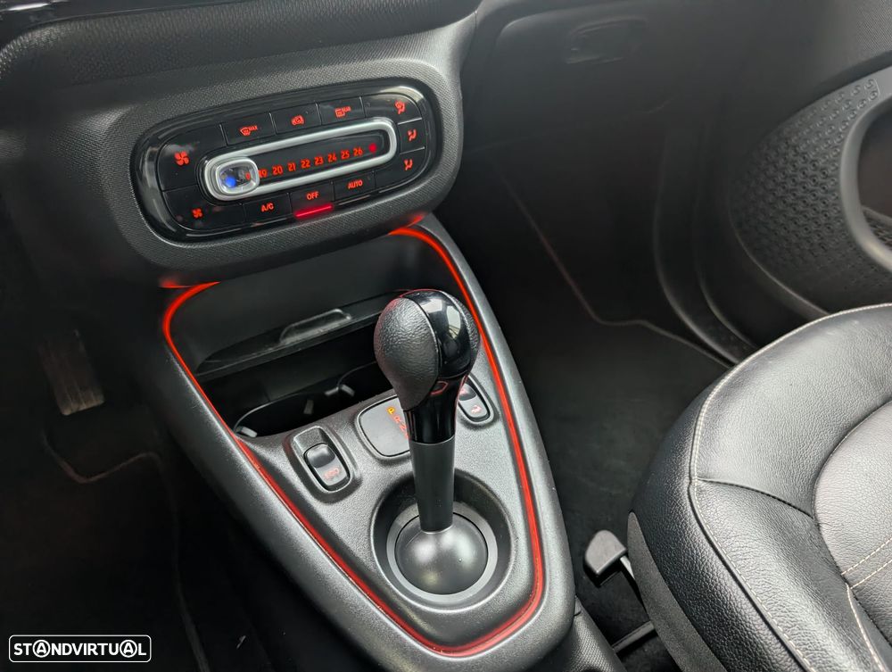 Smart Fortwo Cabrio EQ passion - 10