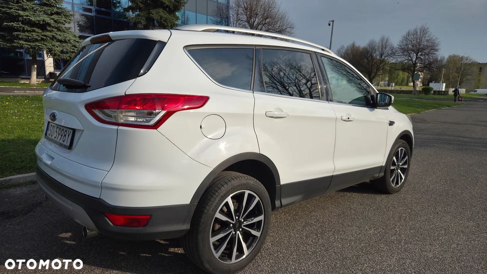 Ford Kuga 2.0 TDCi 4x4 Titanium - 11