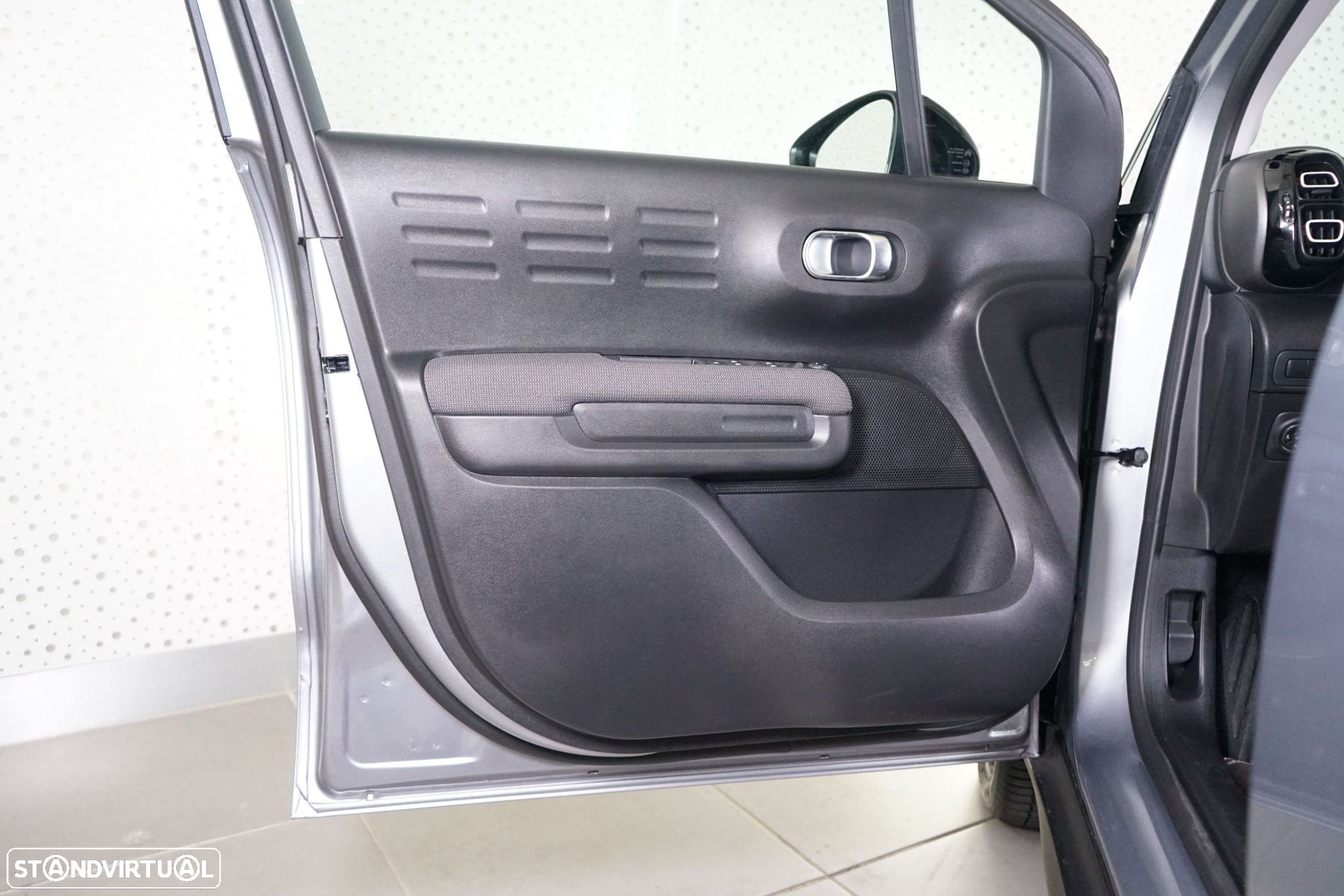 Citroën C3 Aircross 1.2 PureTech Shine - 19