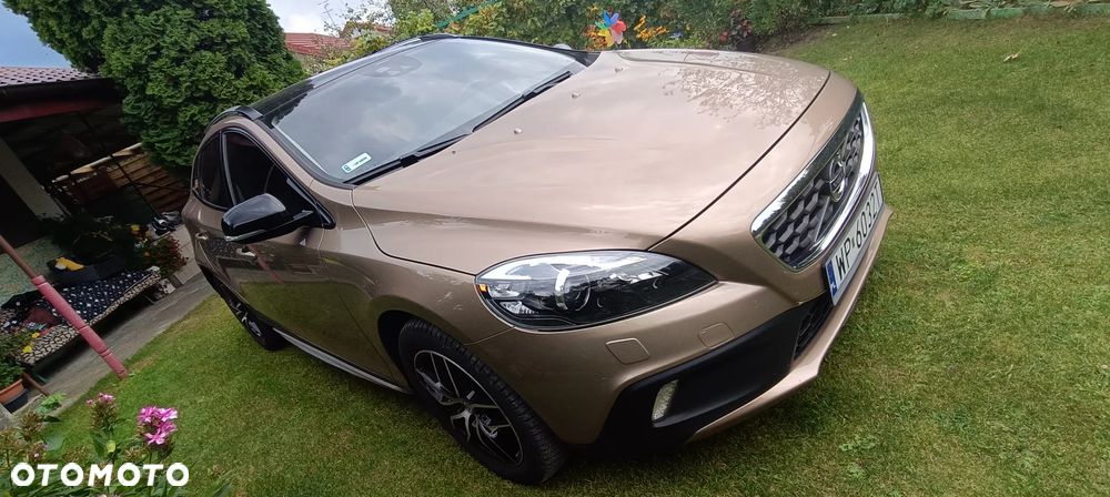 Volvo V40 Cross Country T5 Summum - 2