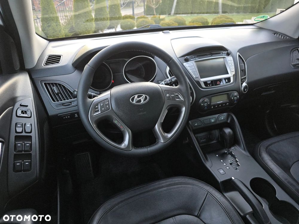 Hyundai ix35 2.0 CRDi 4WD Automatik Style - 23