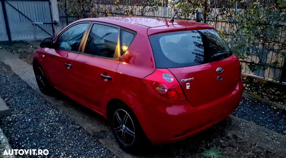 Kia Ceed Cee'd 1.4 GSL LX - 3